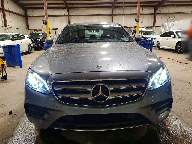 Продаж на аукціоні авто 2019 Mercedes-benz E, vin: WDDZF4KB7KA688738, номер лоту: 60132606