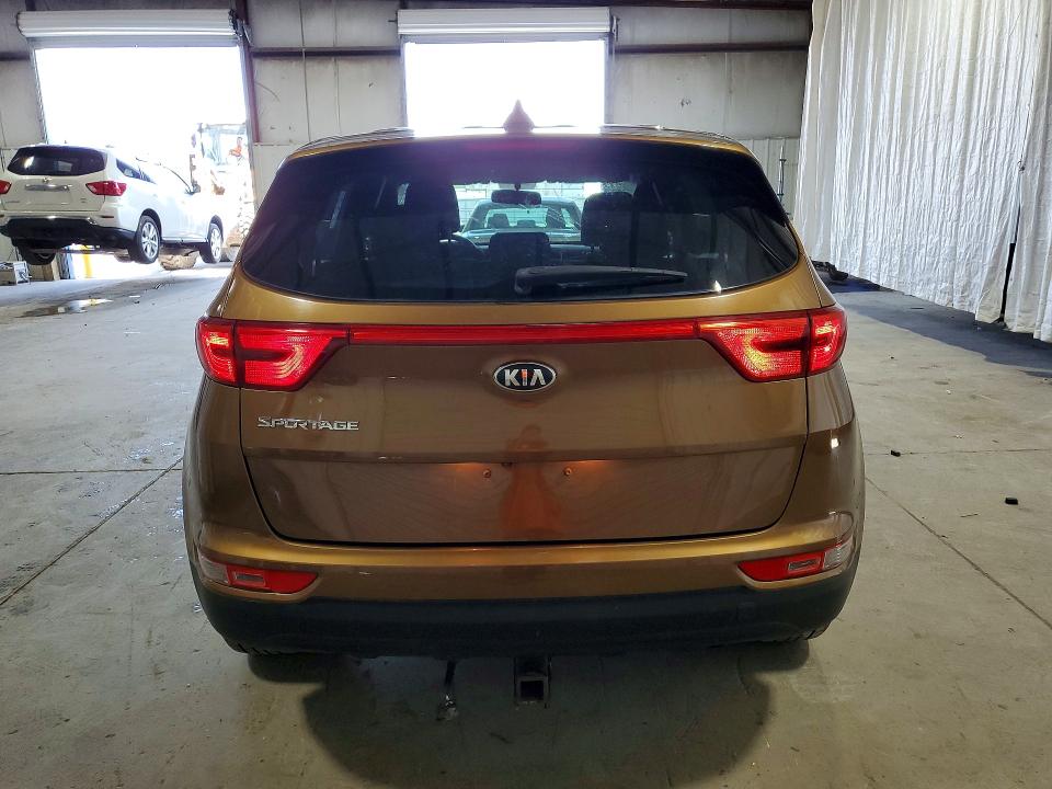 62014696 :رقم المزاد ، KNDPMCAC6J7391922 vin ، 2018 Kia Sportage مزاد بيع