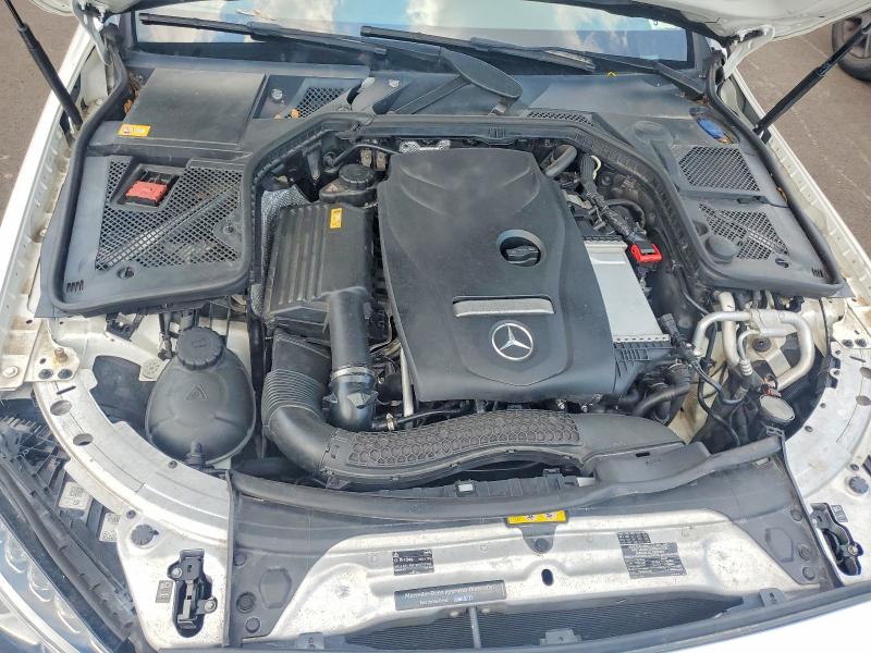 2015 Mercedes-benz C მანქანა იყიდება აუქციონზე, vin: 55SWF4KB5FU003743, აუქციონის ნომერი: 59987376