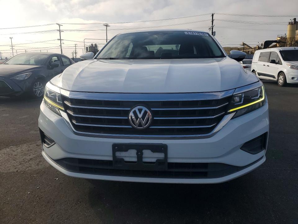2021 Volkswagen Passat მანქანა იყიდება აუქციონზე, vin: 1VWSA7A36MC016874, აუქციონის ნომერი: 61811616