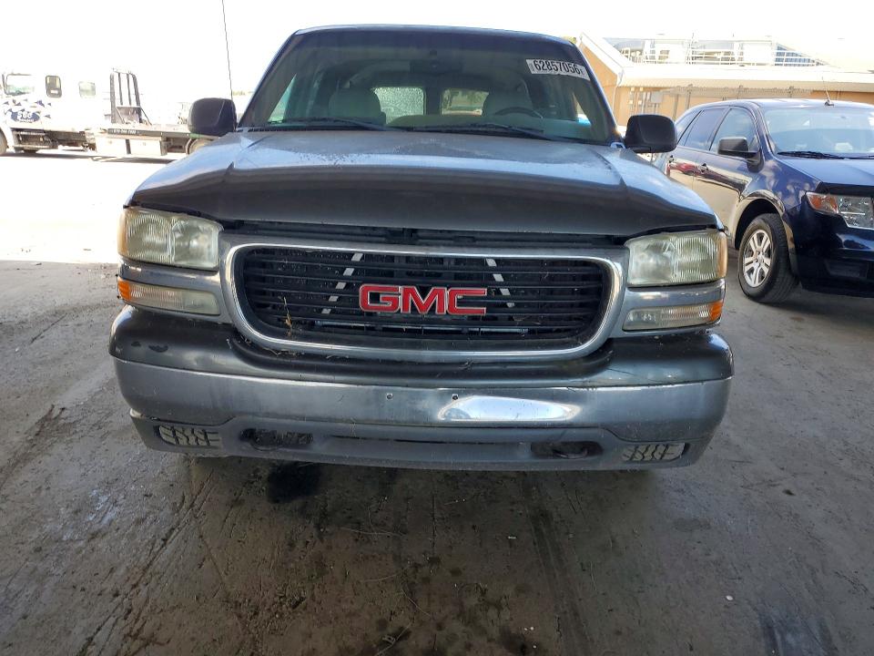 62857056 :رقم المزاد ، 3GKFK16T41G248085 vin ، 2001 Gmc Yukon Xl مزاد بيع