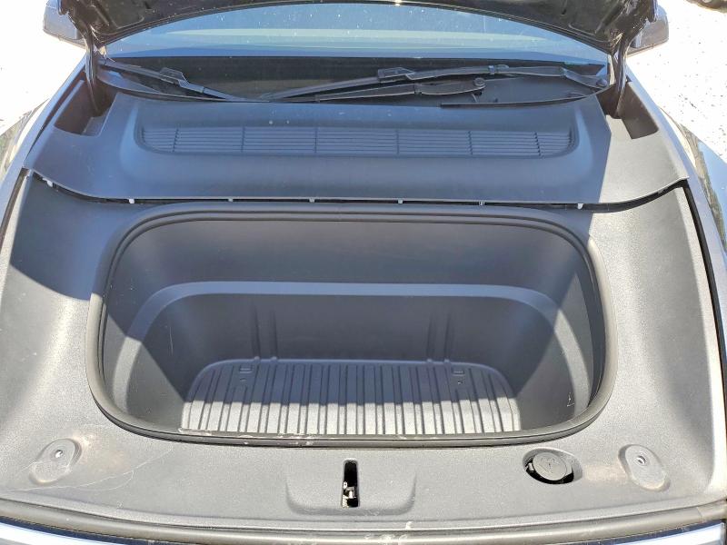 Продажа на аукционе авто 2026 Tesla Model Y, vin: 7SAYGDEDXTA462380, номер лота: 61322716