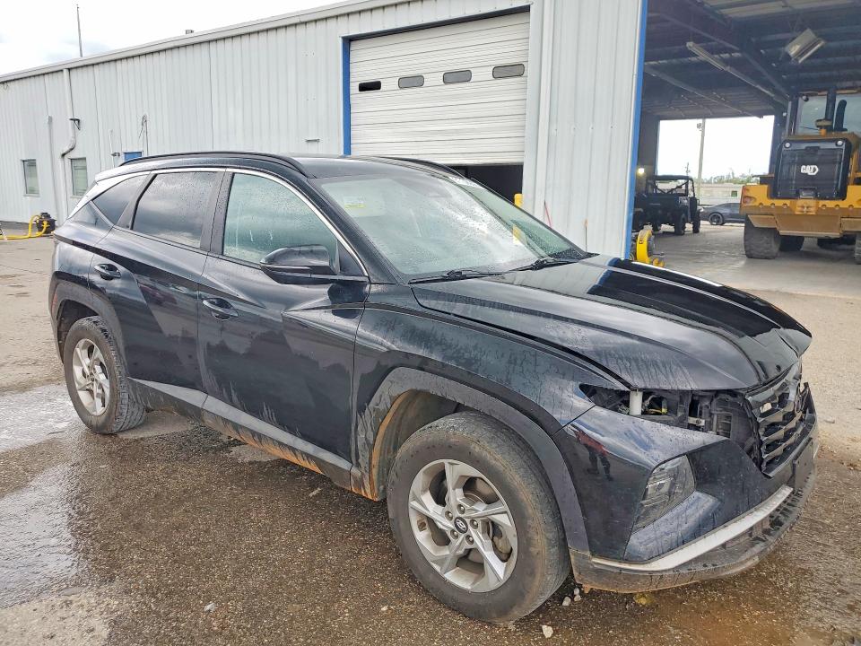 61736656 :رقم المزاد ، 5NMJBCAE9PH197741 vin ، 2023 Hyundai Tucson مزاد بيع