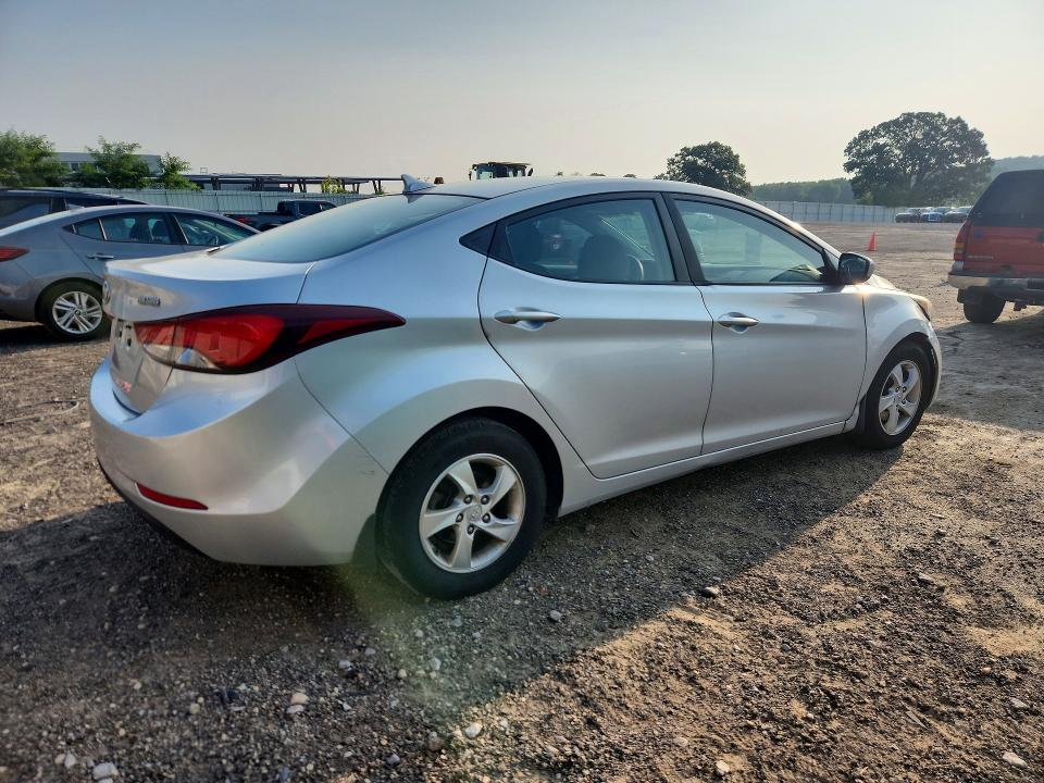 Продажа на аукционе авто 2015 Hyundai Elantra, vin: KMHDH4AE5FU342147, номер лота: 62068886