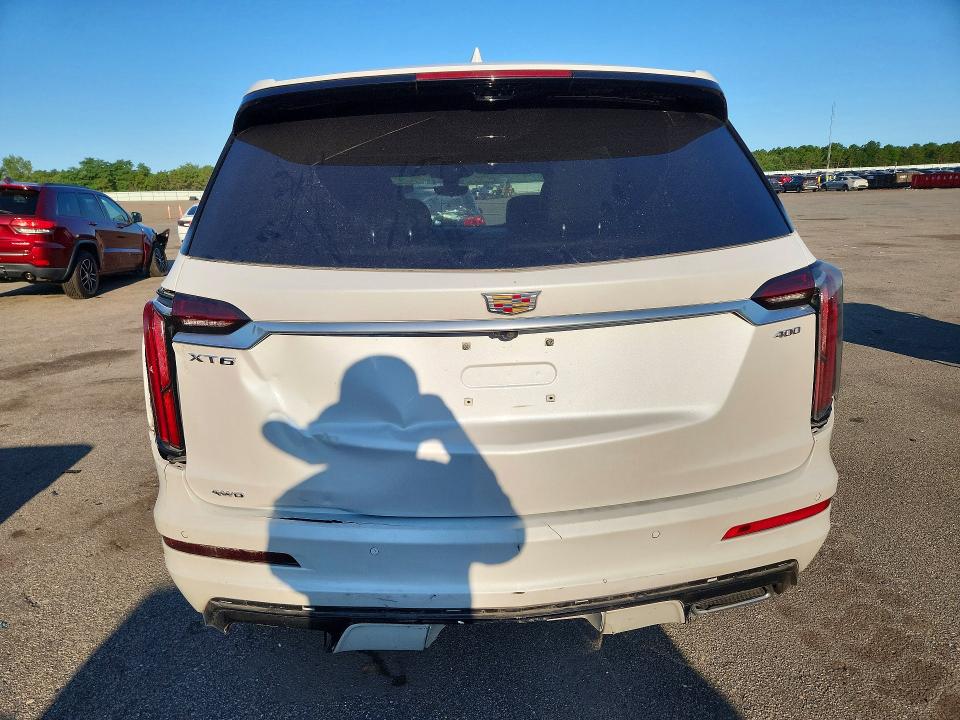 61497616 :رقم المزاد ، 1GYKPDRS6PZ157306 vin ، 2023 Cadillac Xt6 مزاد بيع