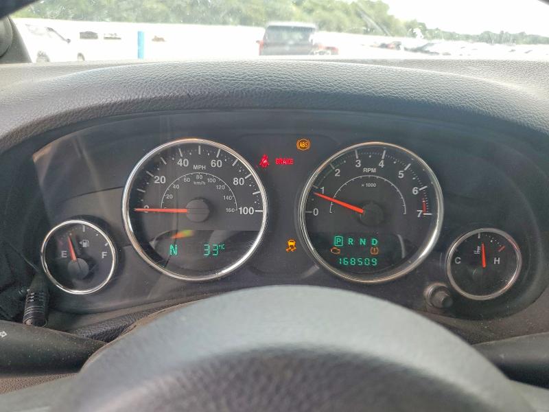 60523336 :رقم المزاد ، 1C4BJWDG4EL261136 vin ، 2014 Jeep Wrangler Unlimited مزاد بيع