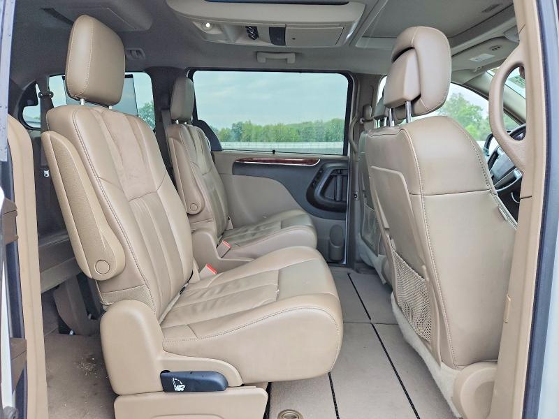 2011 Chrysler Town & Country მანქანა იყიდება აუქციონზე, vin: 2A4RR6DG2BR773062, აუქციონის ნომერი: 62062926
