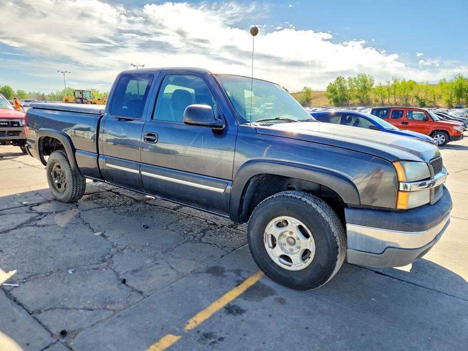 60075106 :رقم المزاد ، 2GCEK19T131176177 vin ، 2003 Chevrolet Silverado مزاد بيع