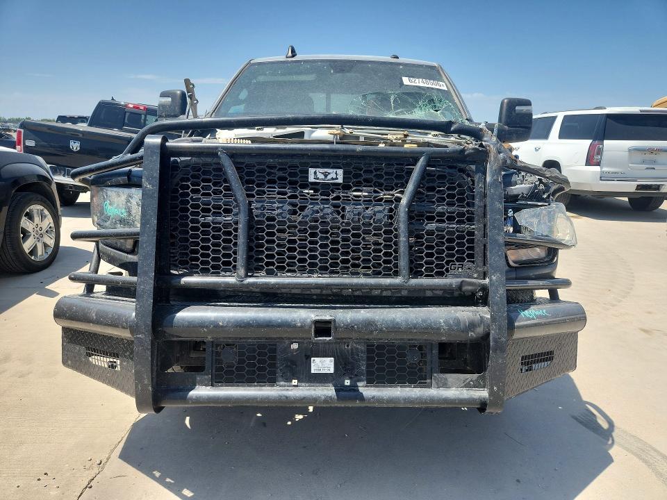 62748506 :رقم المزاد ، 3C6UR5HJ6PG602853 vin ، 2023 Ram 2500 مزاد بيع
