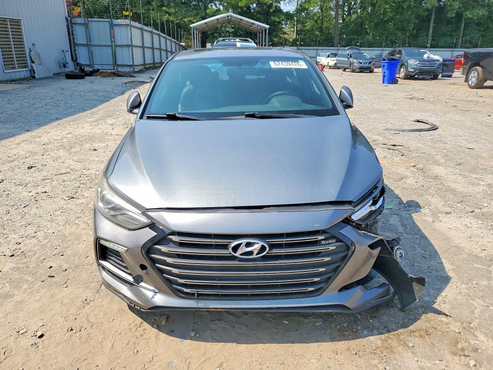 62439426 :رقم المزاد ، KMHD04LB0JU613215 vin ، 2018 Hyundai Elantra مزاد بيع