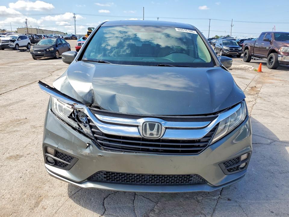Продаж на аукціоні авто 2018 Honda Odyssey, vin: 5FNRL6H76JB008173, номер лоту: 60016166