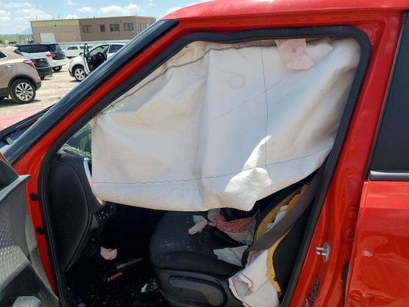 58151776 :رقم المزاد ، KNDJ23AU6N7176258 vin ، 2022 Kia Soul مزاد بيع