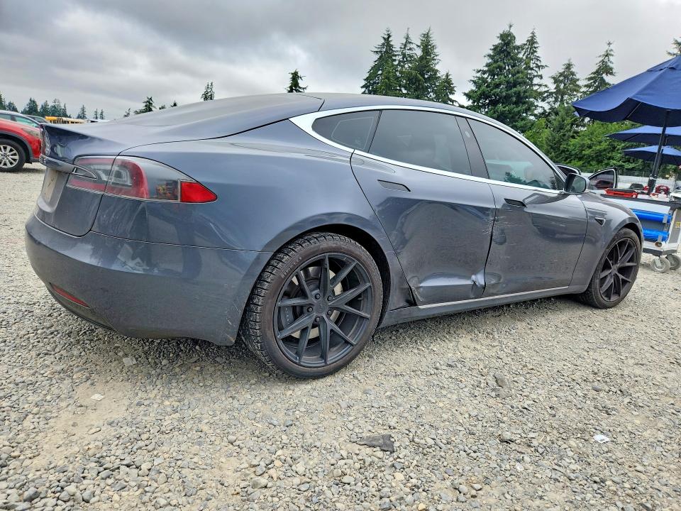 Продажа на аукционе авто 2017 Tesla Model S, vin: 5YJSA1E13HF184540, номер лота: 58532316