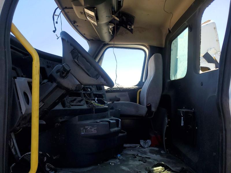 2021 Freightliner Cascadia 116 მანქანა იყიდება აუქციონზე, vin: 3AKJHTDV3MDMS8011, აუქციონის ნომერი: 62924626