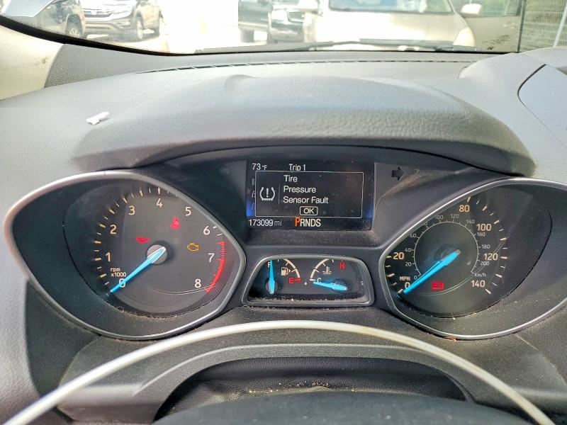 Продаж на аукціоні авто 2017 Ford Escape, vin: 1FMCU0GD5HUD73898, номер лоту: 62576606