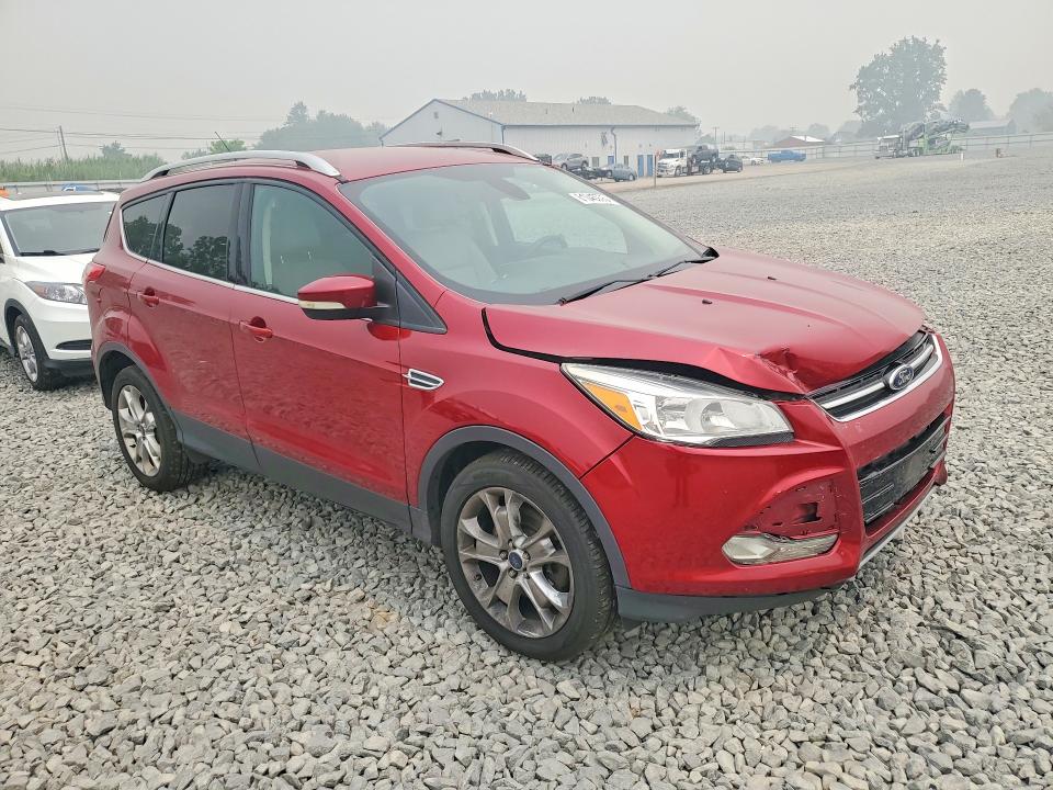 2014 Ford Escape მანქანა იყიდება აუქციონზე, vin: 1FMCU9JX6EUE22674, აუქციონის ნომერი: 61045976