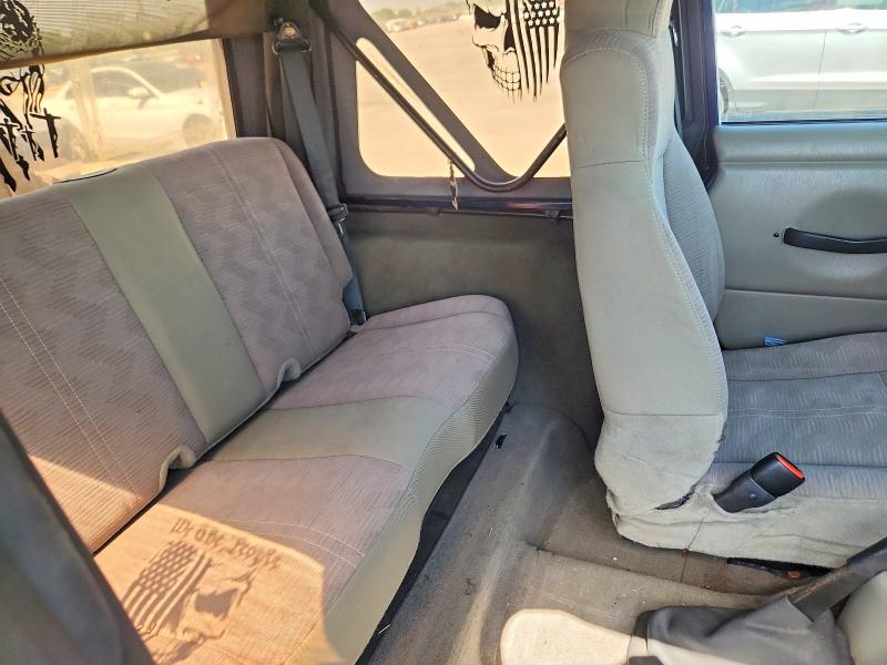 61904046 :رقم المزاد ، 1J4FA39S44P715979 vin ، 2004 Jeep Wrangler مزاد بيع