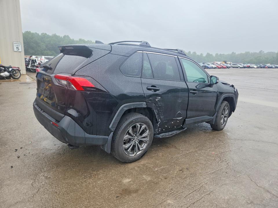 62877646 :رقم المزاد ، 2T3B6RFV3RW082040 vin ، 2024 Toyota Rav4 مزاد بيع
