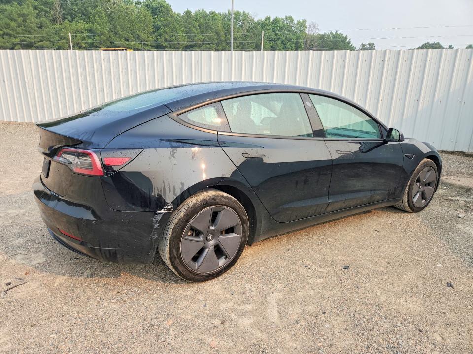 2022 Tesla Model 3 მანქანა იყიდება აუქციონზე, vin: 5YJ3E1EA2NF369599, აუქციონის ნომერი: 61125116