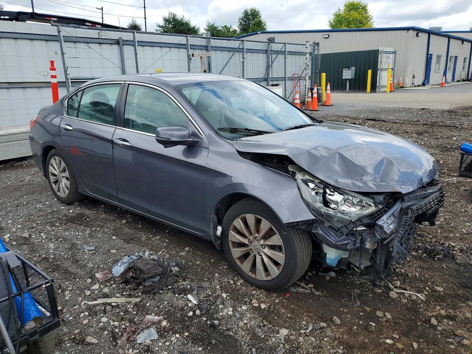 Продажа на аукционе авто 2015 Honda Accord, vin: 1HGCR2F74FA122030, номер лота: 60166976