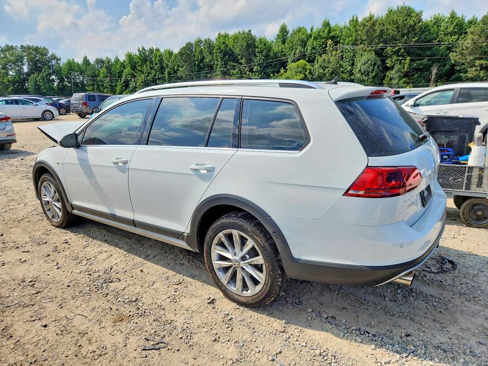 60020376 :رقم المزاد ، 3VWH17AU2HM522015 vin ، 2017 Volkswagen Golf Alltrack مزاد بيع