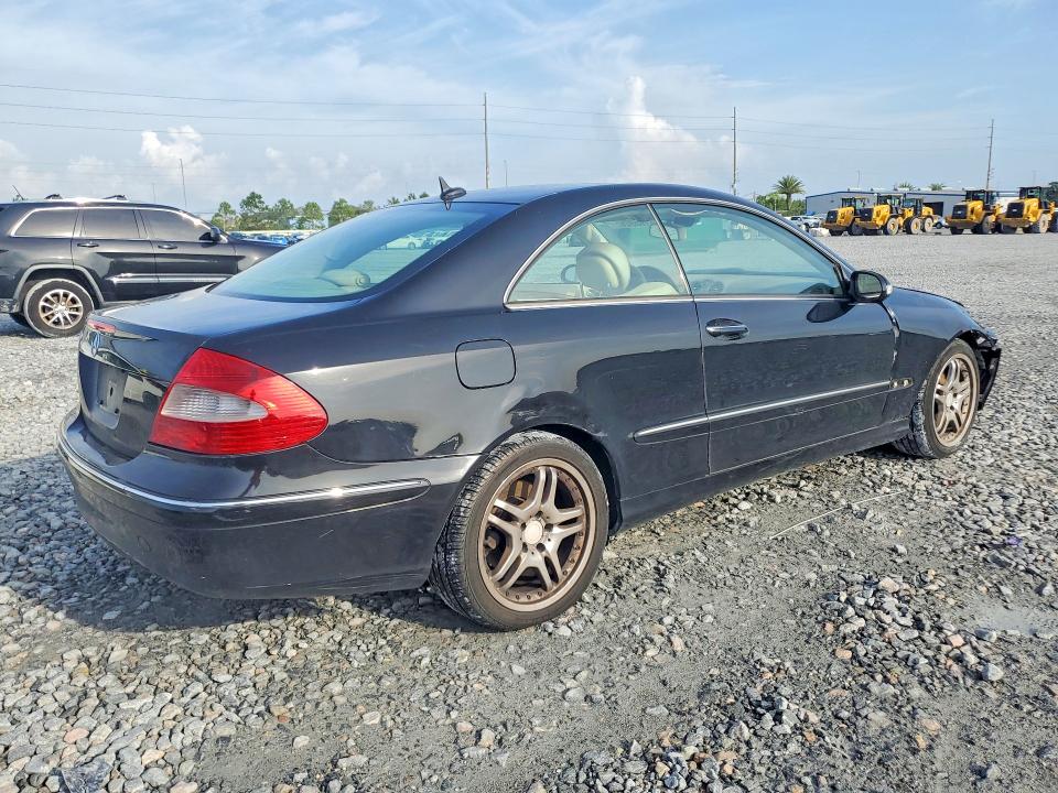 61959296 :رقم المزاد ، WDBTJ56H48F239966 vin ، 2008 Mercedes-benz Clk مزاد بيع