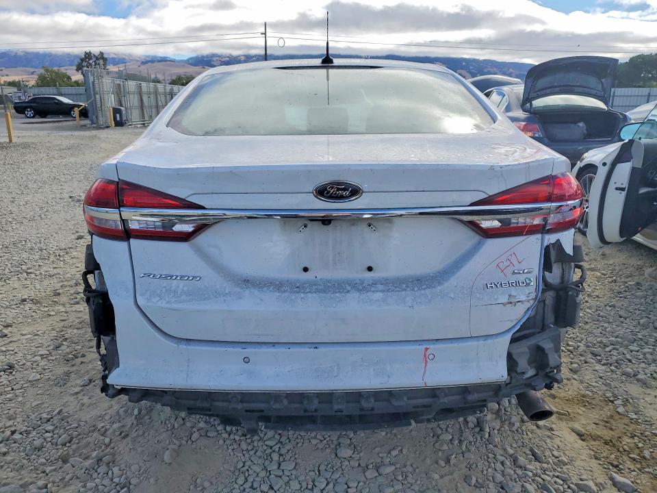 Продаж на аукціоні авто 2017 Ford Fusion, vin: 3FA6P0LU1HR408898, номер лоту: 62272296