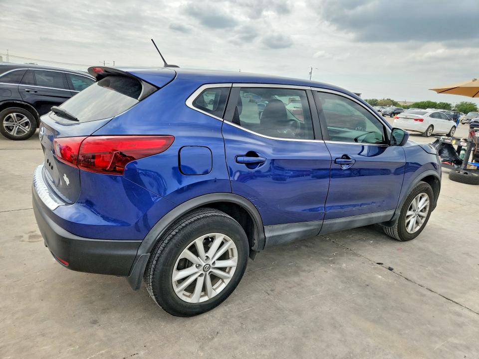 62615236 :رقم المزاد ، JN1BJ1CP9KW226612 vin ، 2019 Nissan Rogue Sport مزاد بيع