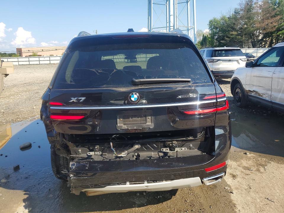 63221286 :رقم المزاد ، 5UX23EM03S9Y33456 vin ، 2025 Bmw X7 مزاد بيع