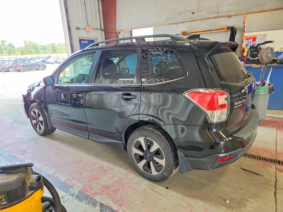 Продаж на аукціоні авто 2018 Subaru Forester, vin: JF2SJARC5JH453351, номер лоту: 61474146