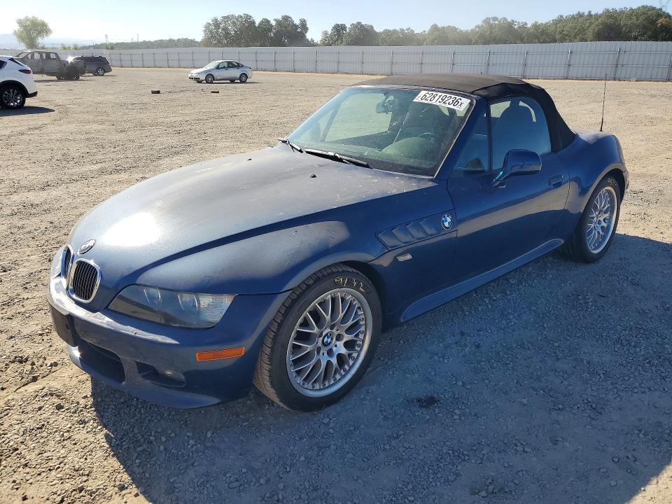 62819236 :رقم المزاد ، 4USCH3347YLF42841 vin ، 2000 Bmw Z3 مزاد بيع