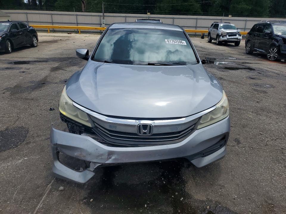 Продажа на аукционе авто 2017 Honda Accord, vin: 1HGCR2F17HA242581, номер лота: 61762596