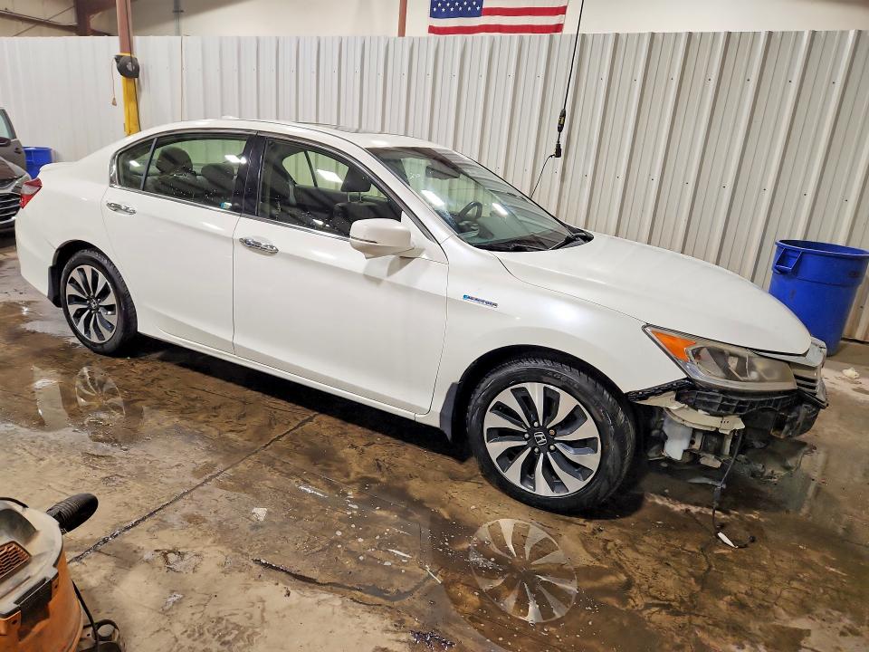 Продаж на аукціоні авто 2017 Honda Accord, vin: JHMCR6F54HC012993, номер лоту: 61857536