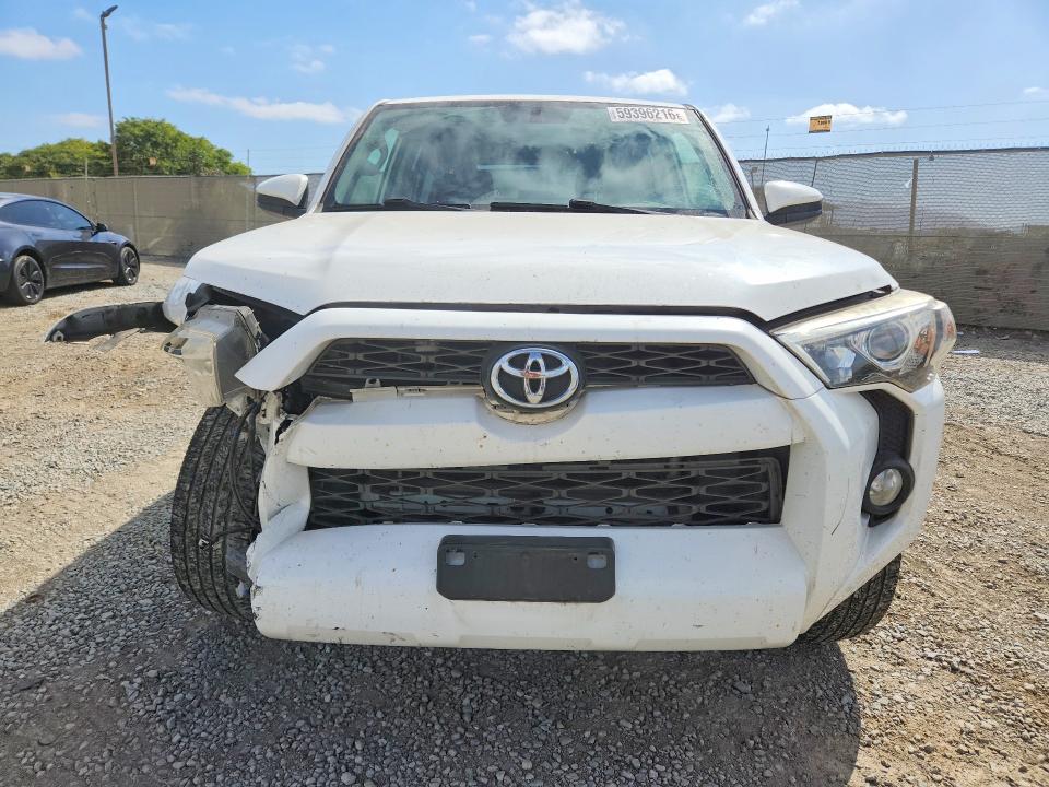 Продажа на аукционе авто 2017 Toyota 4runner, vin: JTEZU5JR6H5153532, номер лота: 59396216