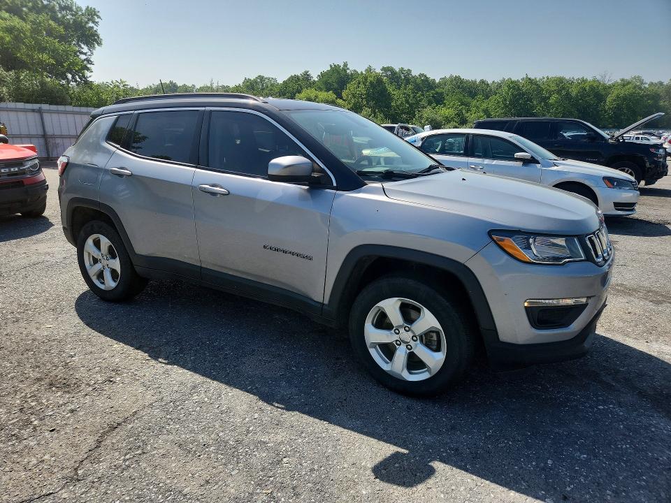 2018 Jeep Compass მანქანა იყიდება აუქციონზე, vin: 3C4NJDBB7JT162687, აუქციონის ნომერი: 59620766