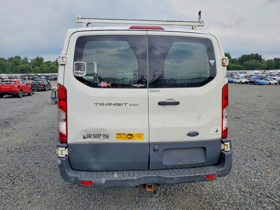 2016 Ford Transit მანქანა იყიდება აუქციონზე, vin: 1FTYR1ZM3GKB37145, აუქციონის ნომერი: 62011786
