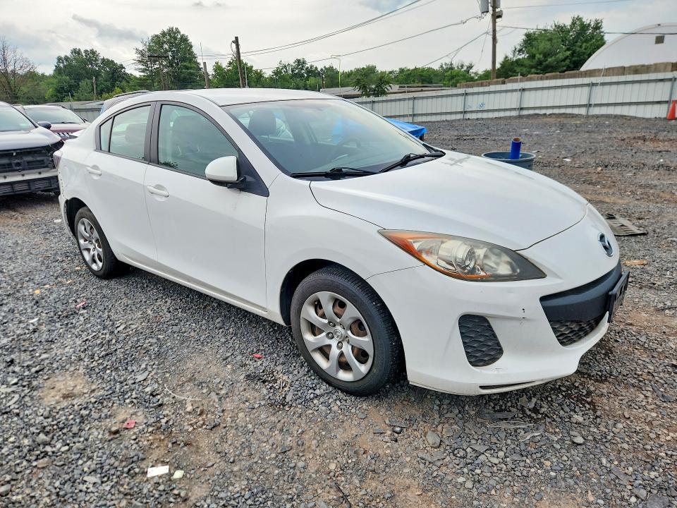 Продажа на аукционе авто 2013 Mazda 3, vin: JM1BL1TG4D1845805, номер лота: 61317176