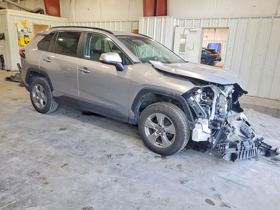 62326136 :رقم المزاد ، 2T3P1RFVXNC313371 vin ، 2022 Toyota Rav4 مزاد بيع