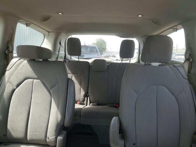 60065056 :رقم المزاد ، 2C4RC1DG0HR532118 vin ، 2017 Chrysler Pacifica مزاد بيع