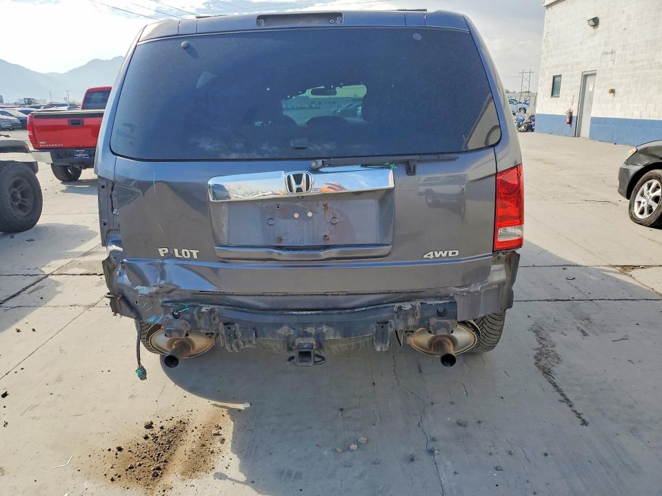 Продаж на аукціоні авто 2015 Honda Pilot, vin: 5FNYF4H23FB028187, номер лоту: 62784196