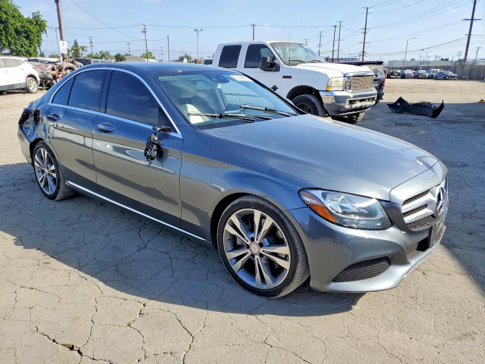 Продаж на аукціоні авто 2017 Mercedes-benz C, vin: 55SWF4JB8HU205478, номер лоту: 61444696