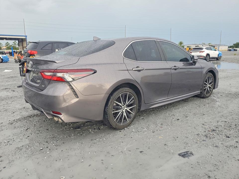 85975935 :رقم المزاد ، 4T1T11AK5PU754137 vin ، 2023 Toyota Camry مزاد بيع