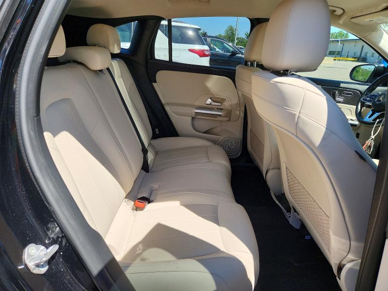 2021 Mercedes-benz Gla მანქანა იყიდება აუქციონზე, vin: W1N4N4HB0MJ205889, აუქციონის ნომერი: 61083526