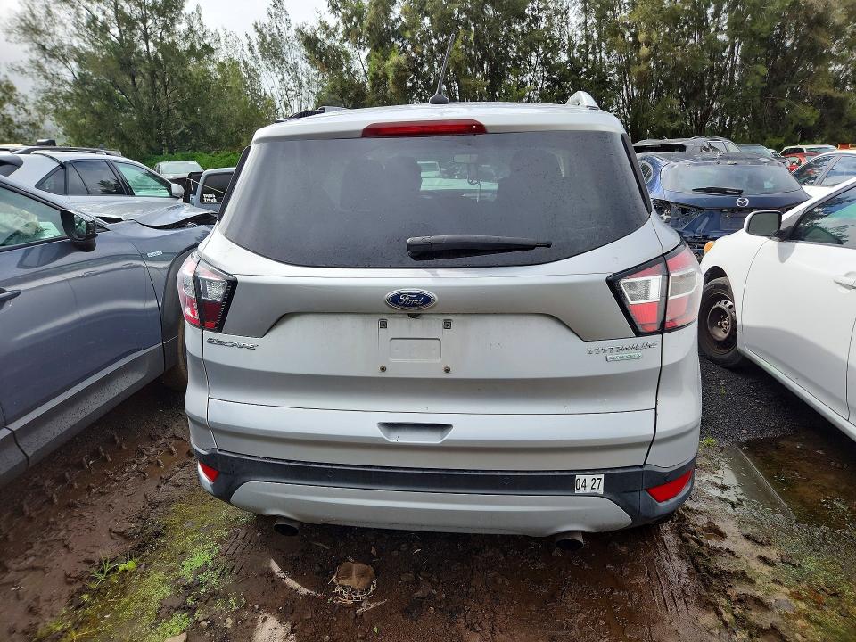 2018 Ford Escape მანქანა იყიდება აუქციონზე, vin: 1FMCU0J92JUA42707, აუქციონის ნომერი: 59723026