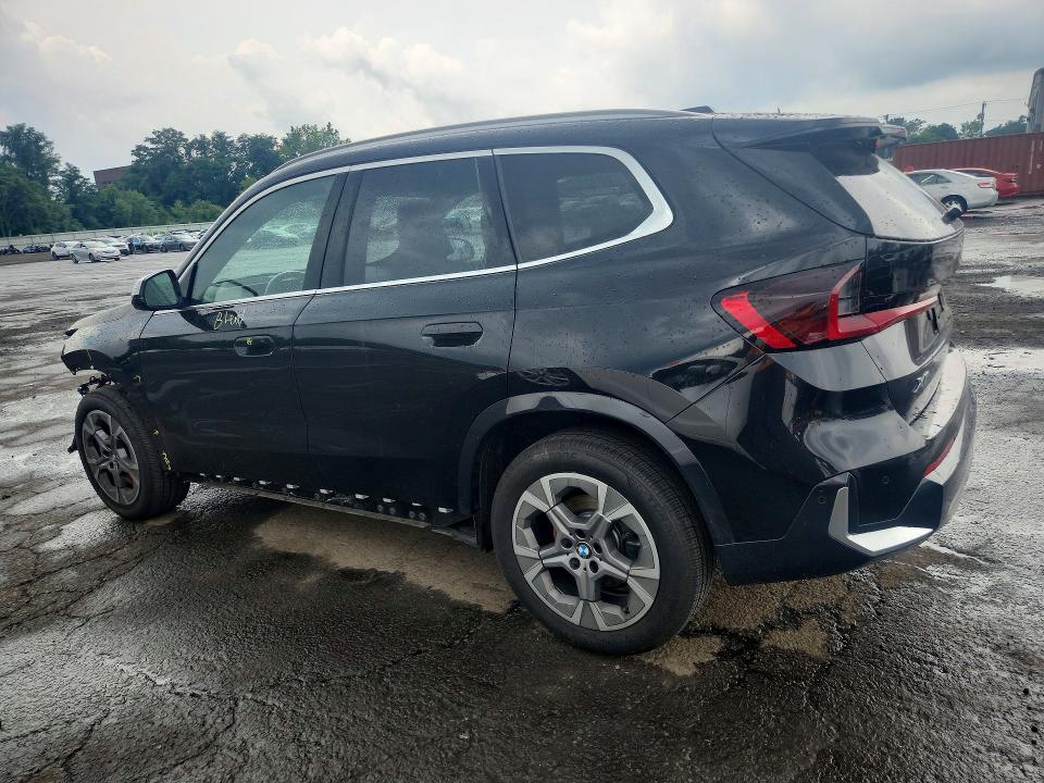 Продаж на аукціоні авто 2023 Bmw X1, vin: WBX73EF01P5W55813, номер лоту: 61382576