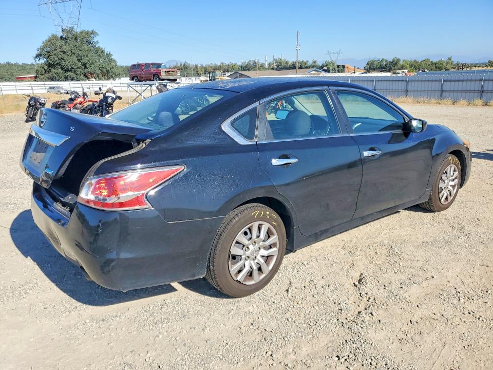 60524376 :رقم المزاد ، 1N4AL3AP3EN359674 vin ، 2014 Nissan Altima مزاد بيع