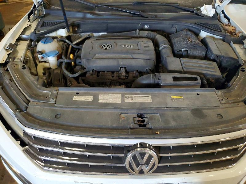Продажа на аукционе авто 2017 Volkswagen Passat, vin: 1VWGT7A31HC011281, номер лота: 60967436