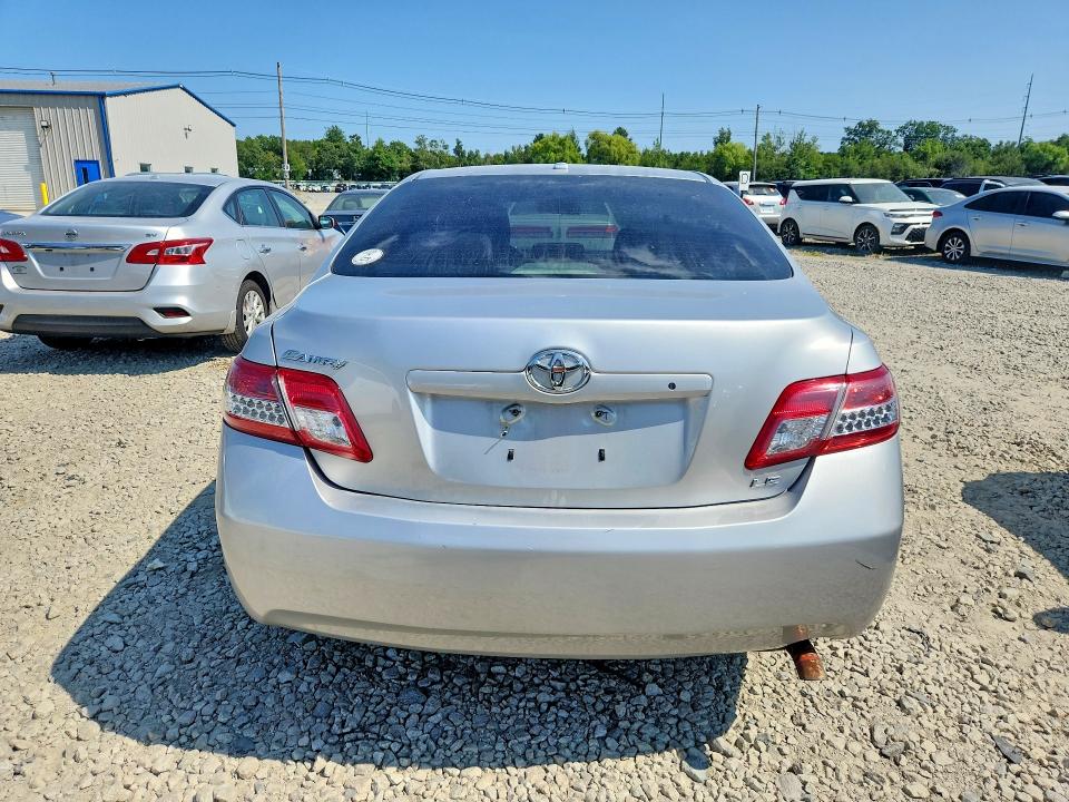 Aukcja sprzedaży 2011 Toyota Camry, vin: 4T1BF3EK8BU605815, numer aukcji: 62483546