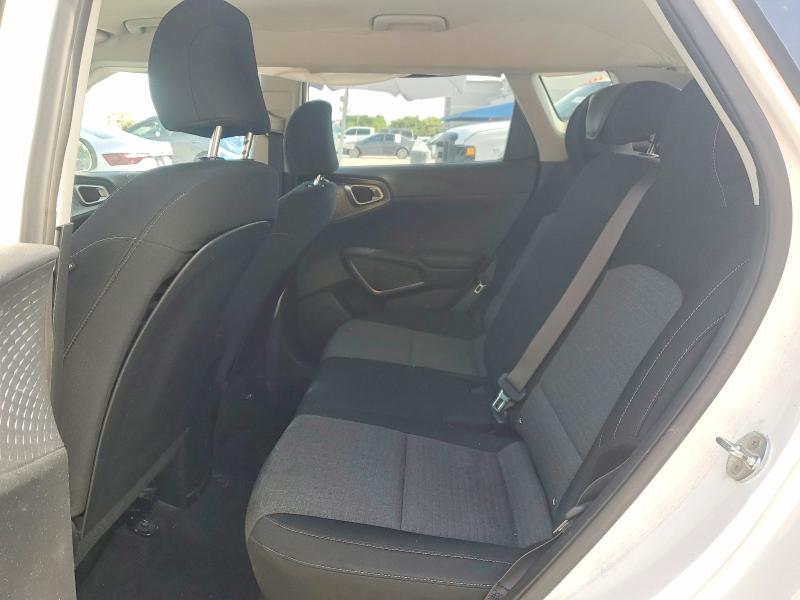 60770536 :رقم المزاد ، KNDJ23AU2M7124950 vin ، 2021 Kia Soul مزاد بيع