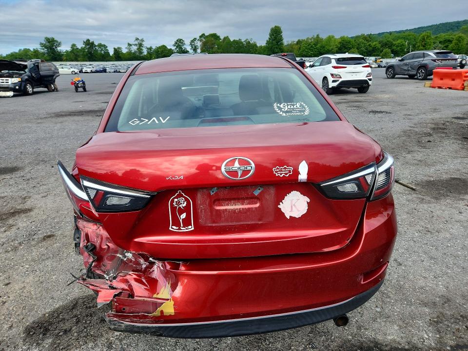Продажа на аукционе авто 2016 Scion Ia, vin: 3MYDLBZV7GY114579, номер лота: 63320396